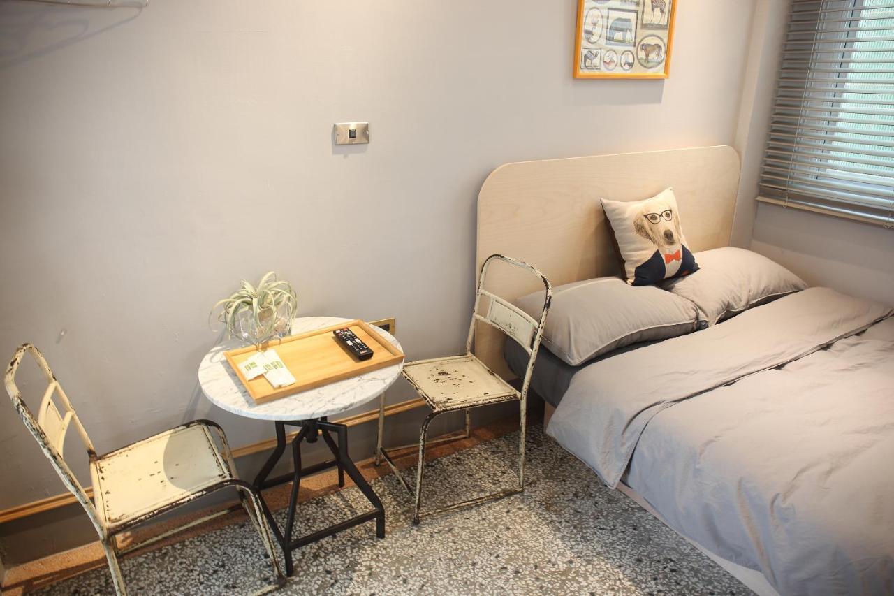 Spring Guest House Tainan Exterior foto